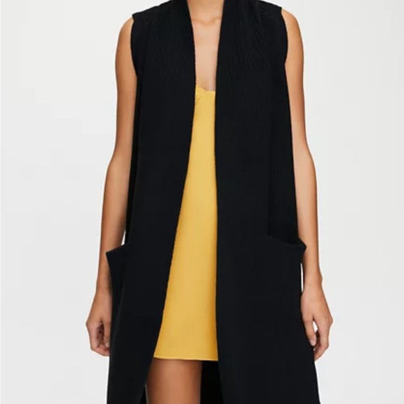 Dark grey knit vest - Picture 2 of 3